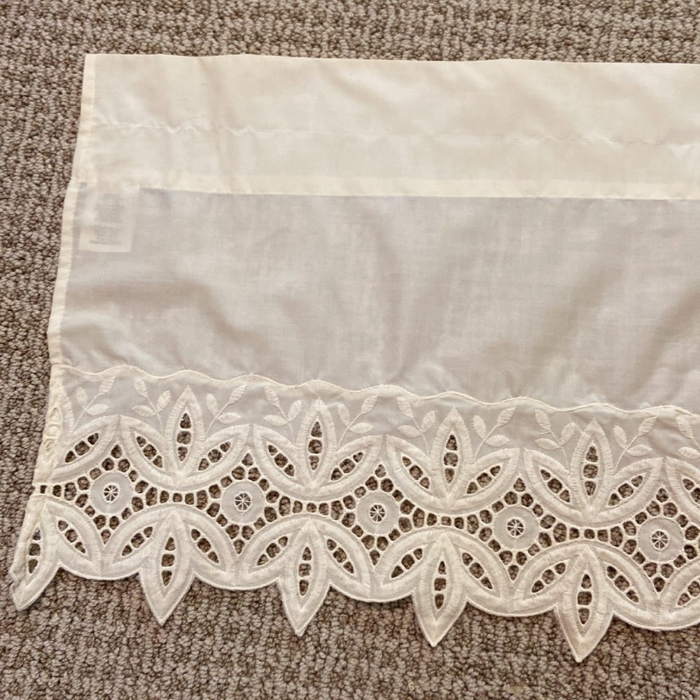 Battenburg Lace Valance